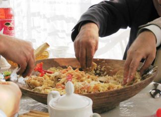 Kitabul Jami’ Hadist Ke 6, Menjilat Sisa Makanan Pada Jari