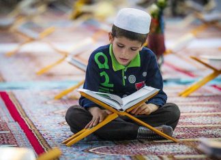 Tadabbur dan Tafsir Surah AL-Lail ayat 12-21, Allah Pemberi Petunjuk