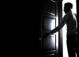 Tawakkal dengan Doa Ketika Keluar Rumah