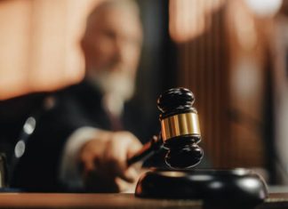 Manusia Menjadi Saksi atas Dirinya Sendiri Kelak Dihadapan-Nya