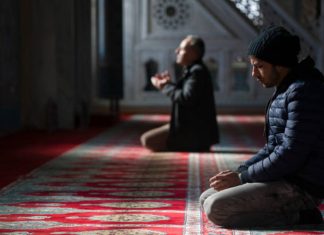 Doa Diberikan Jalan yang Lurus dan Dijauhkan dari Kekufuran