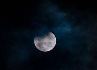 Diantara Tanda-tanda kebesaran-Nya, Allah Mempertakuti Hamba-Nya (Tafsir QS. Al-Qiyamah ayat 5-8)